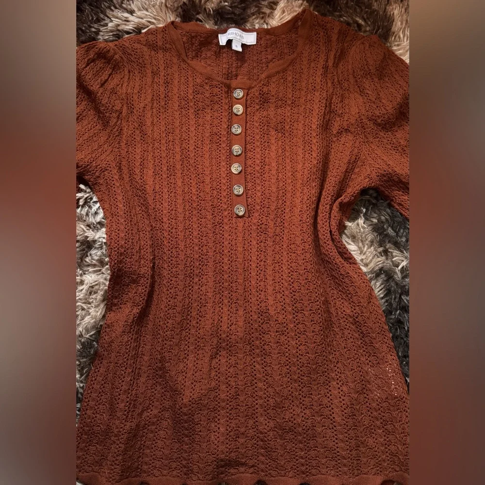 RIHOAS Rust Button-Up Knit Top - Picture 2 of 2